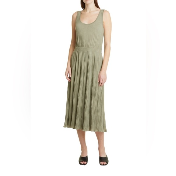 NWT Vince Scoop Neck Crinkle Tank Dress - Picture 1 of 11